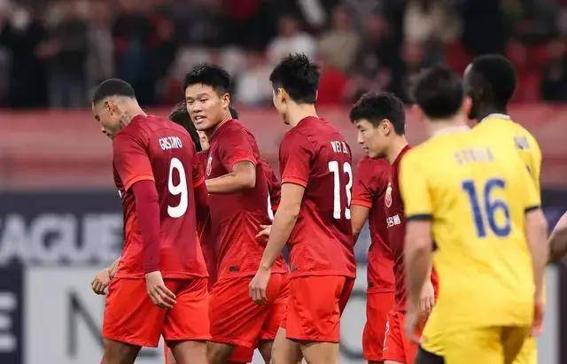 雷火电竞app-包含上港遭遇困境，如何突破对手防线的词条