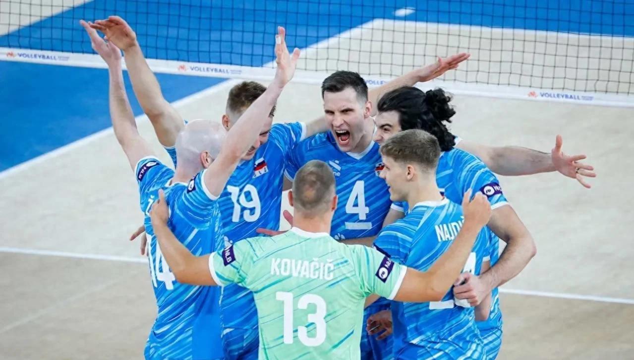 雷火电竞合作-加拿大队在北美锦标赛上力克美国队