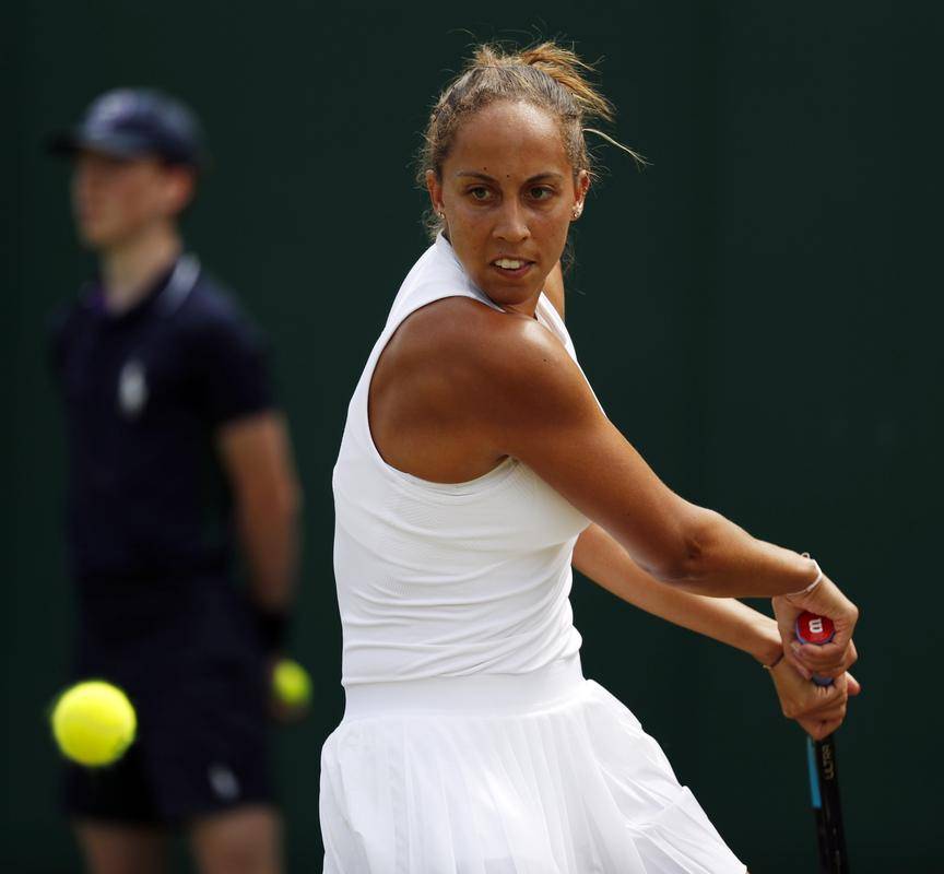 包含爆冷！网球强队意外出局震惊全场的词条