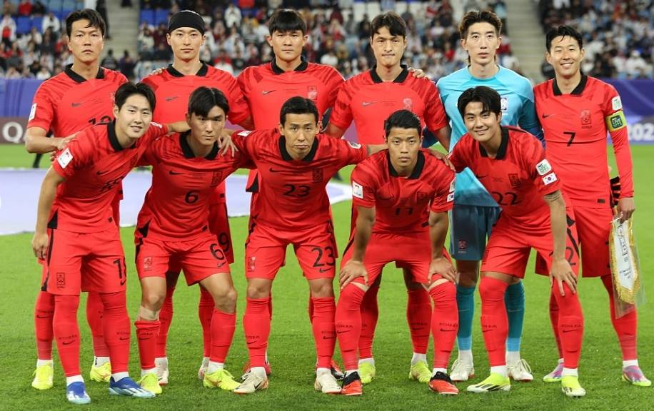 韩国队逆转日本队，波尔点燃赛场