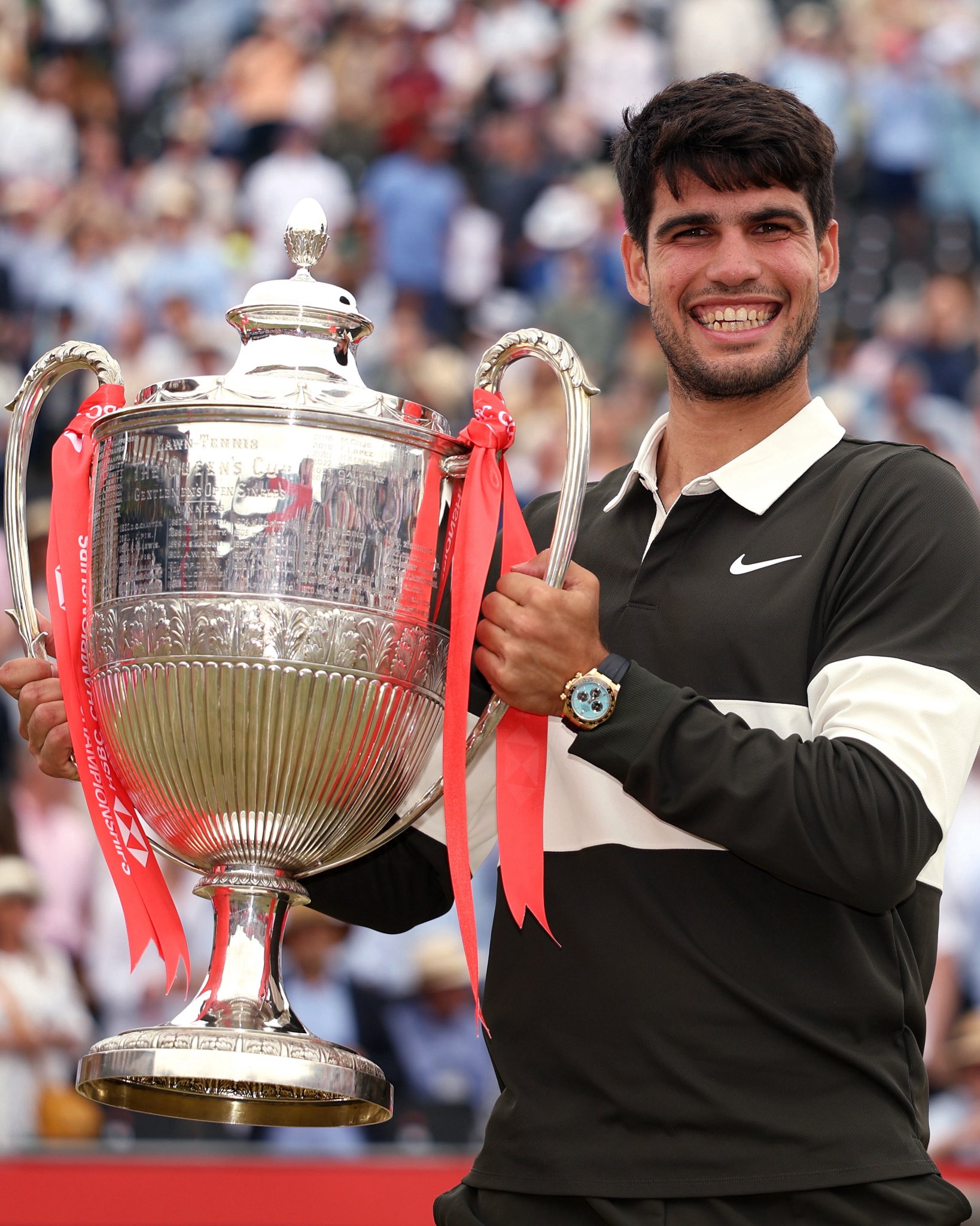 雷火电竞官网-联合杯险胜ATP总决赛，阿尔卡拉斯点燃赛场的简单介绍