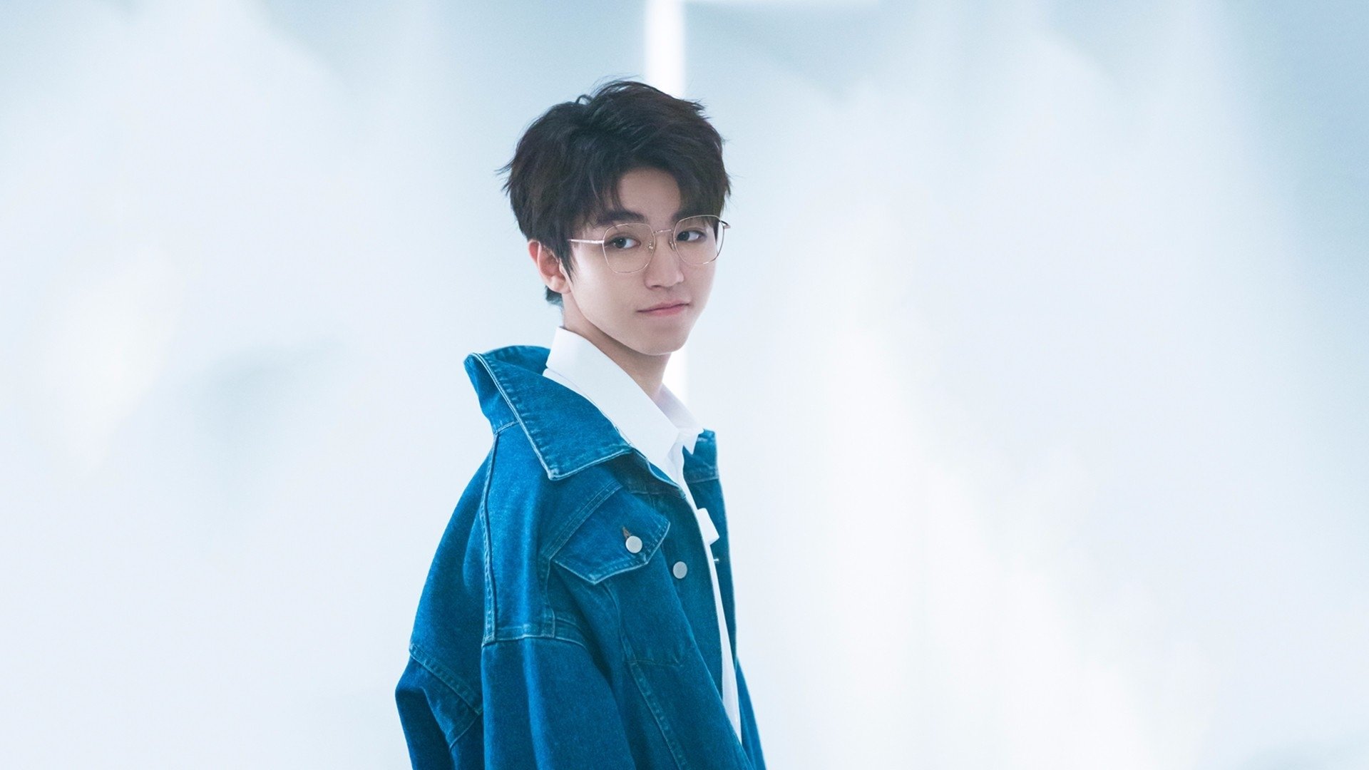 雷火电竞入驻-跨越大洲的世纪之战，当伊布在虚拟对决中天神降临